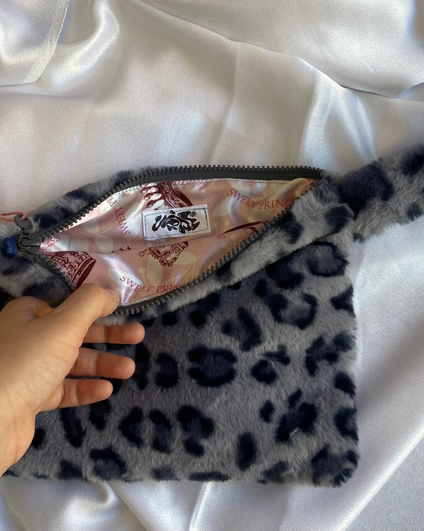 Gray Leopard Fur Pouch