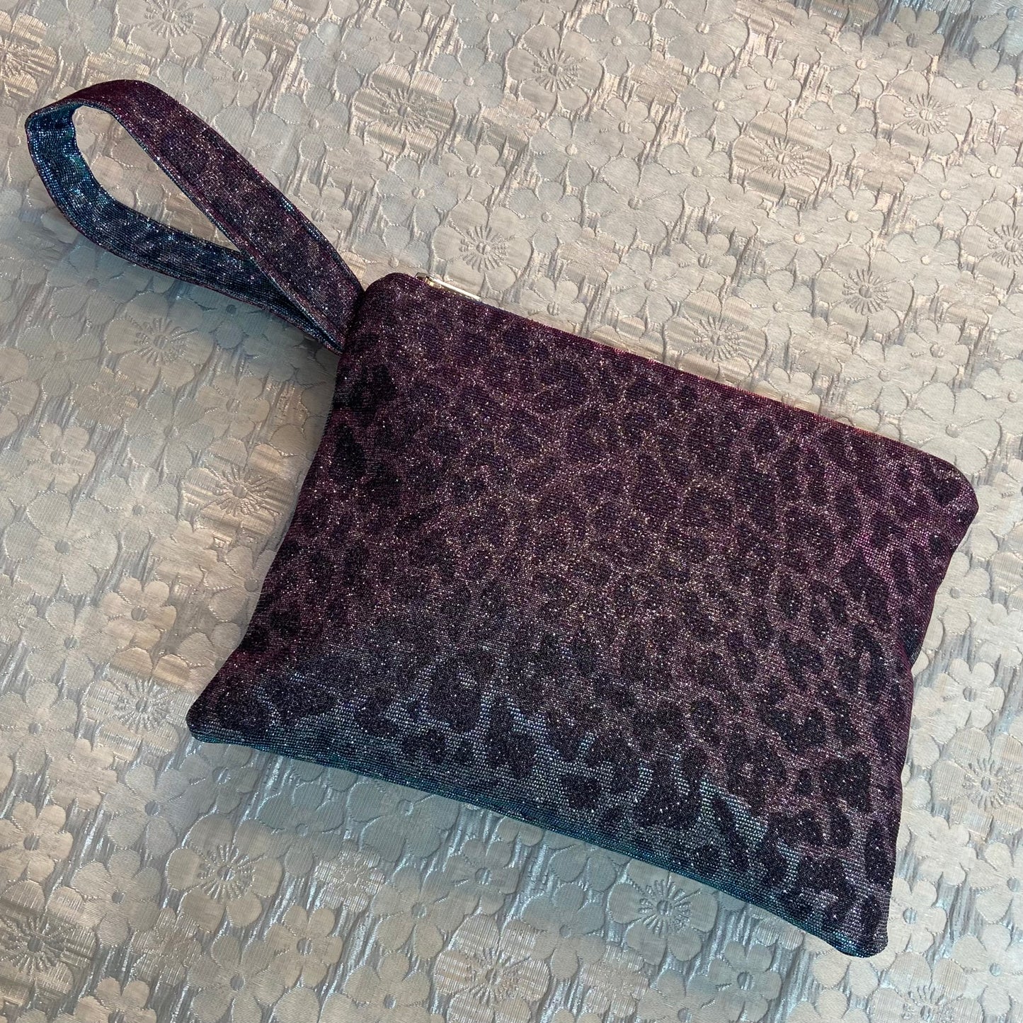 Color Shifting Pouch