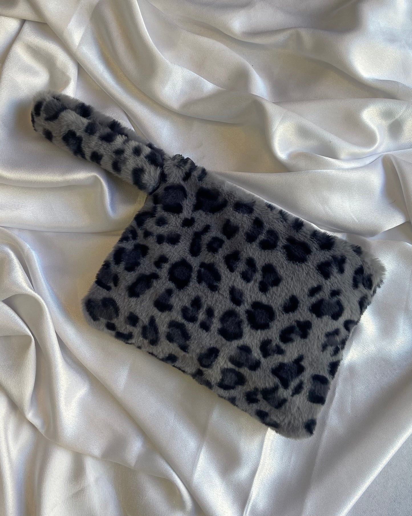 Gray Leopard Fur Pouch