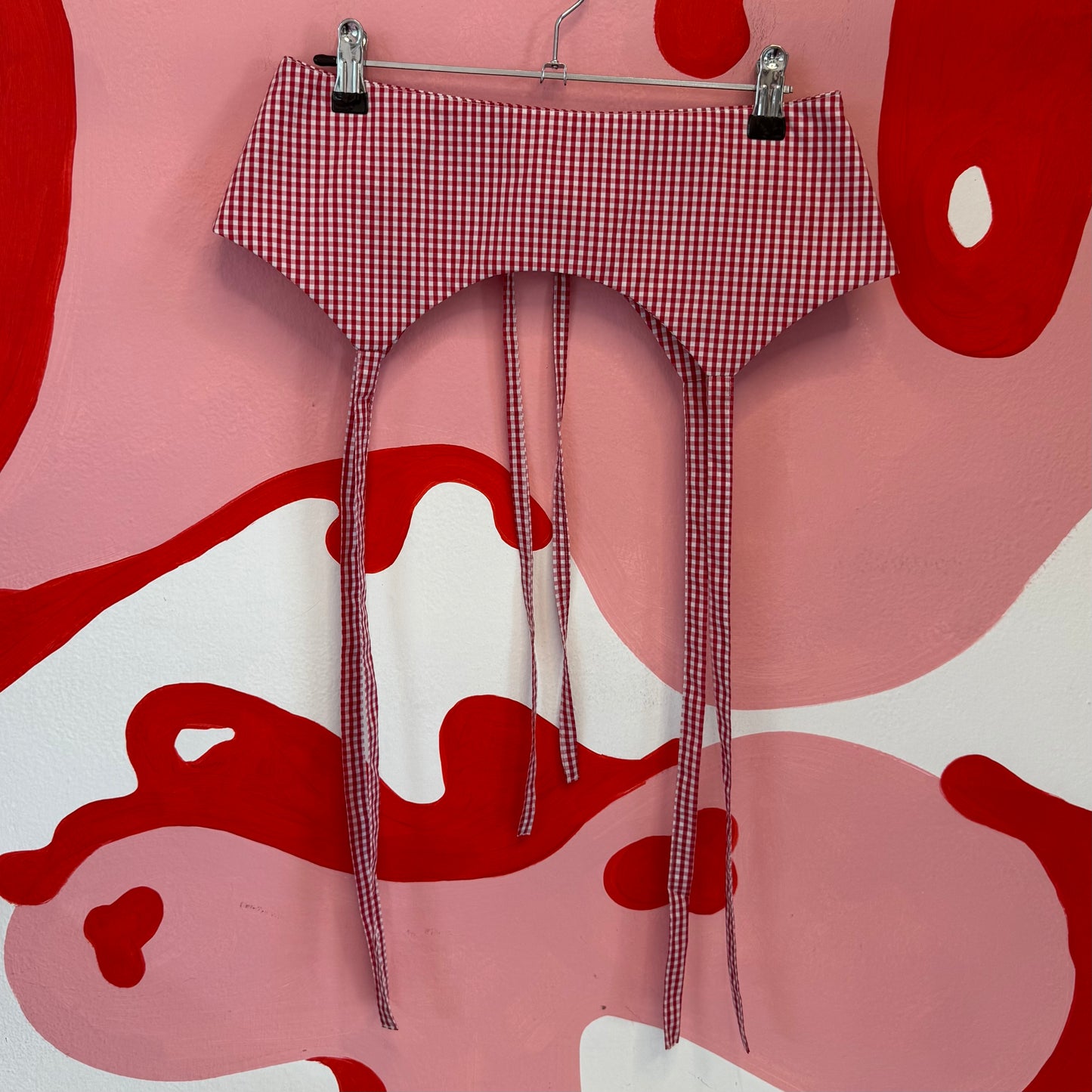 'A Walk in the Sun' Garter Belt