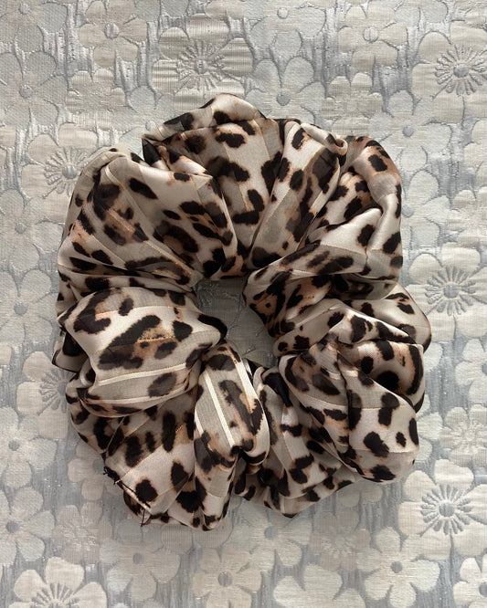 Leo Scrunchy