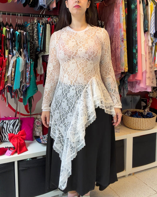 ‘Delicate’ Frill Top