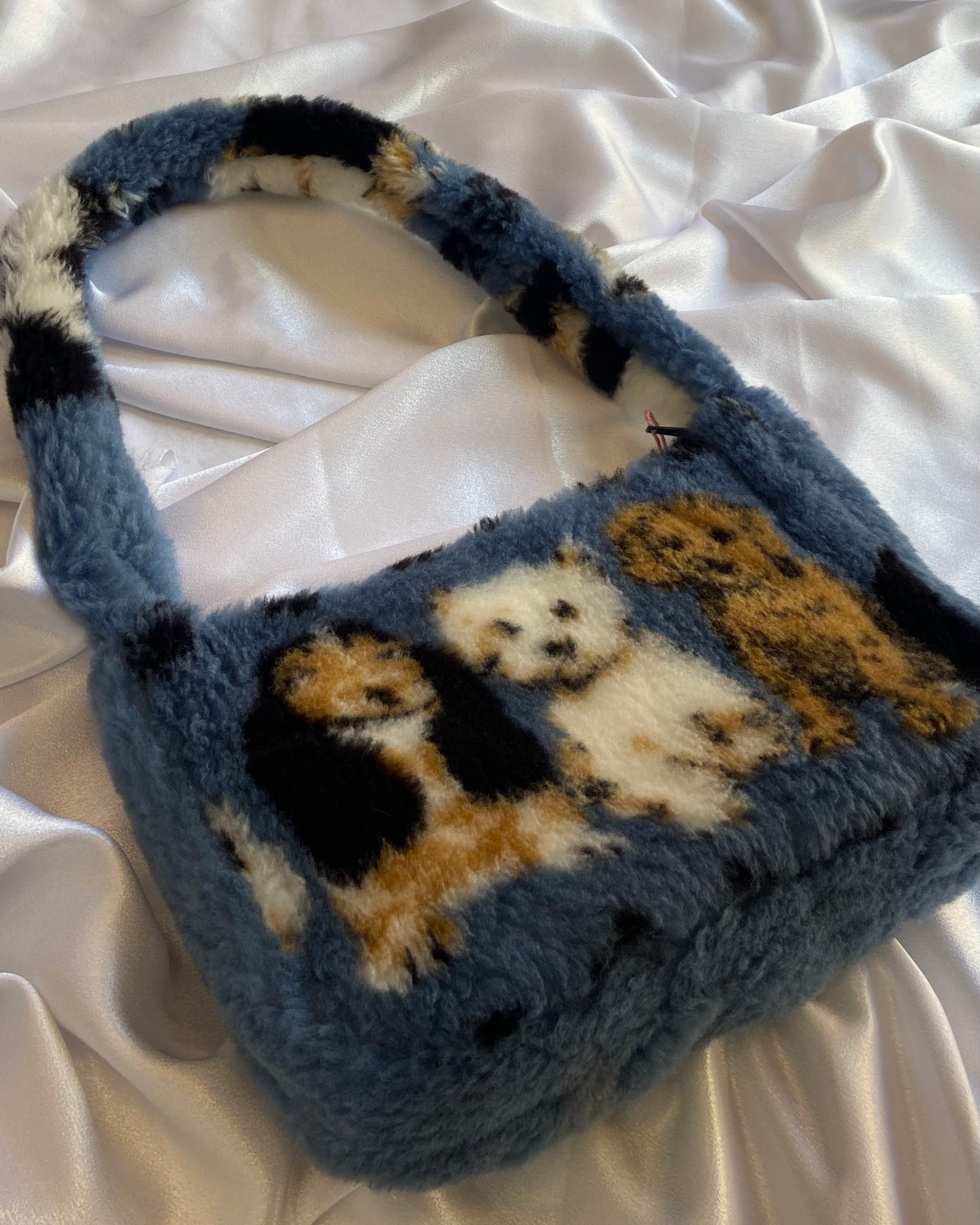 “Doggies Hanging Out” Fur Bag